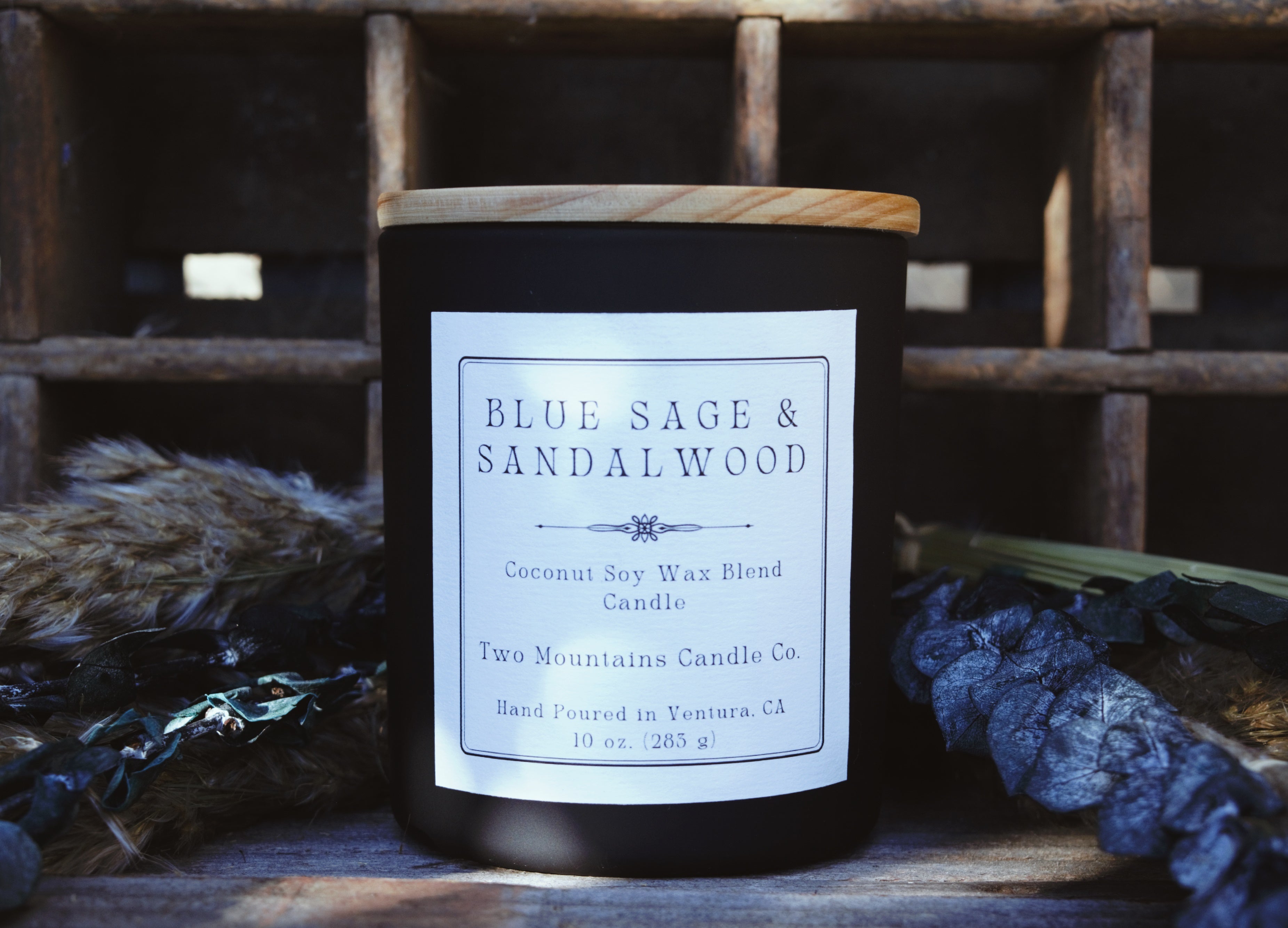 Blue Sage & Sandalwood 10 oz. Candle